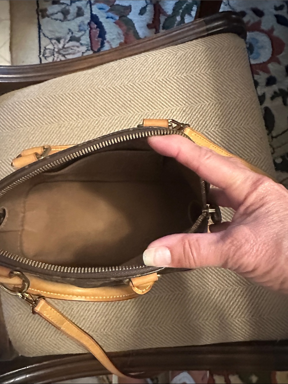 Louis Vuitton Monogram Alma Crossbody Satchel in Brown and Tan - Picture 3 of 8
